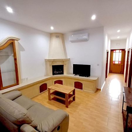 Sultana Tal-Vittorji Villa Xagħra Exteriör bild
